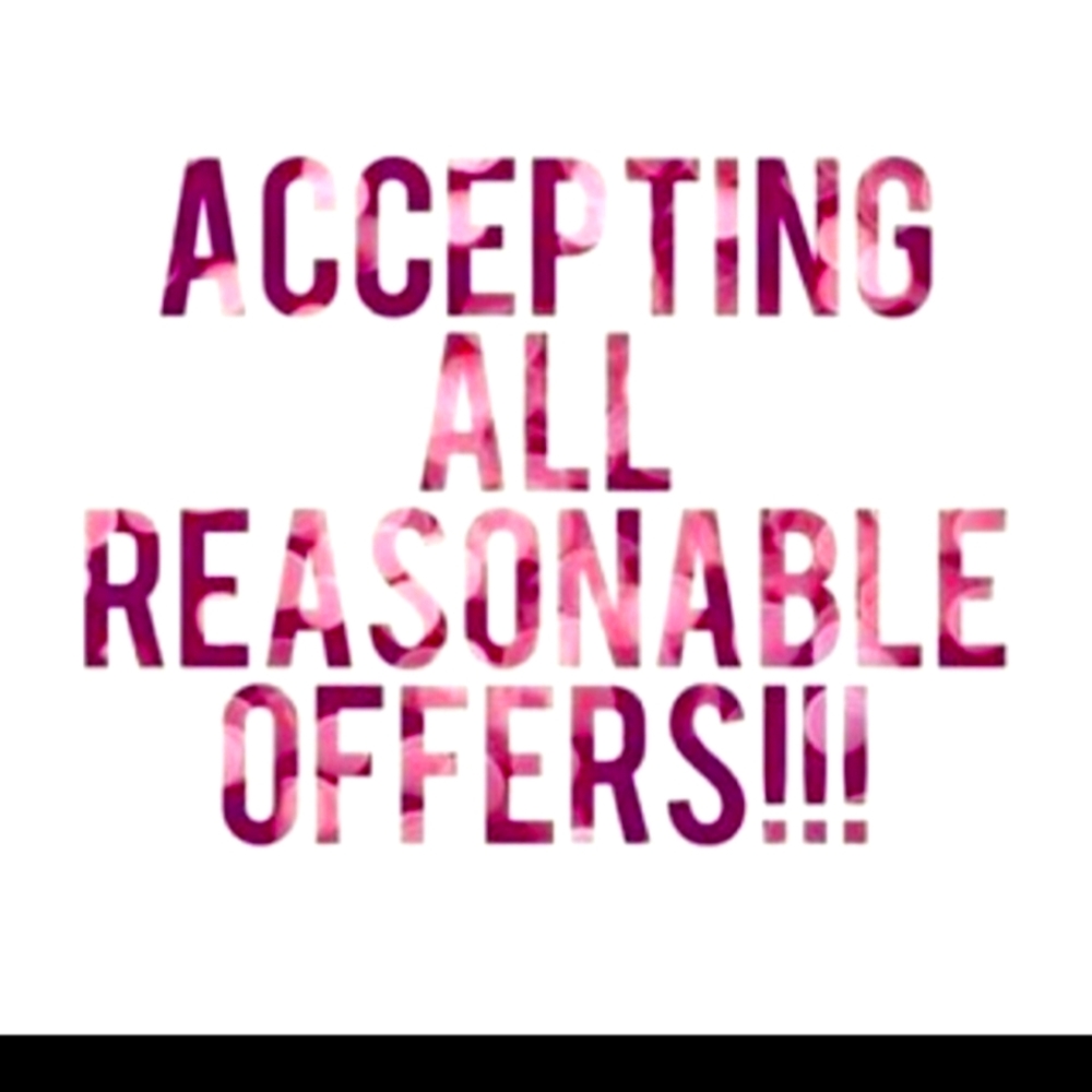 ACCEPTING ALL OFFERS! CLOSET CLEAN OUT!